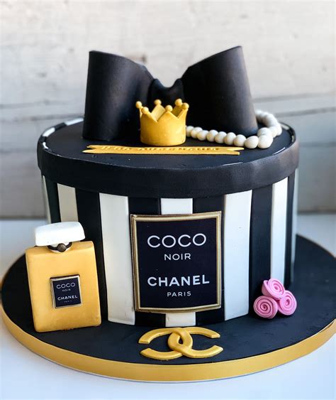 chanel cakes birthday cakes.